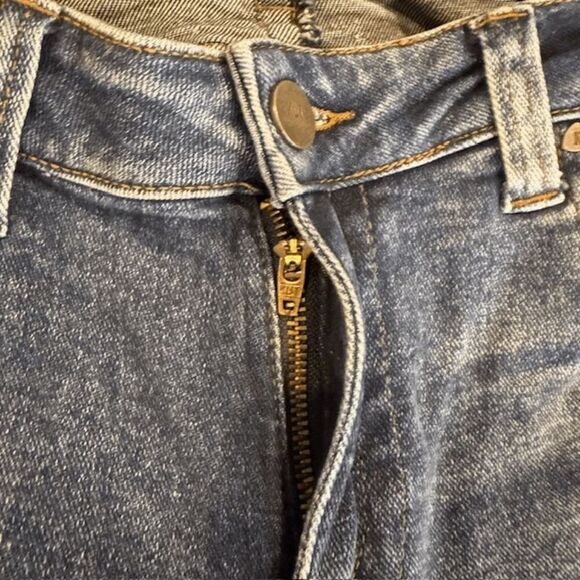 Kut from the Kloth Stevie Straight Leg Medium Whisker Wash Size 8 - Picture 6 of 15